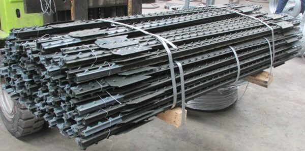 Poste Ganadero Tipo "T" (Paq. 10 Pzas)